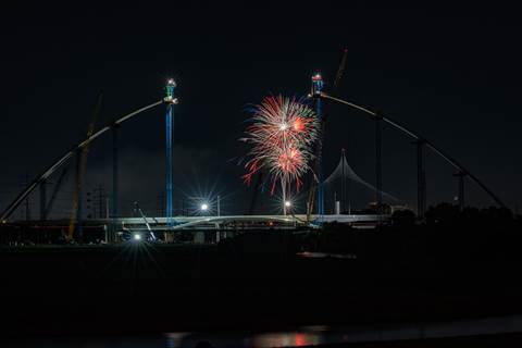 First arch for the Margaret McDermott Bridge